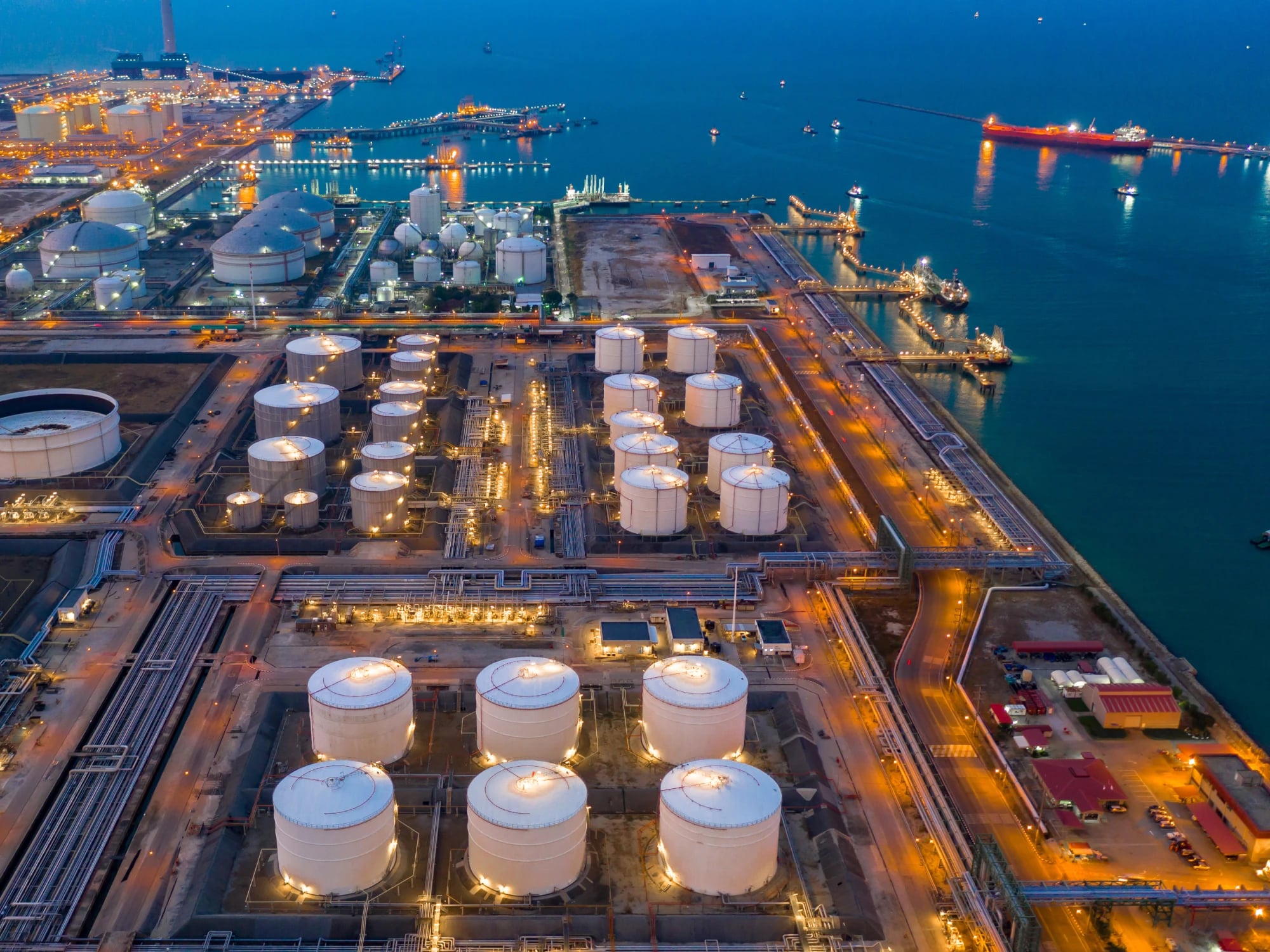 Trade & Commodities